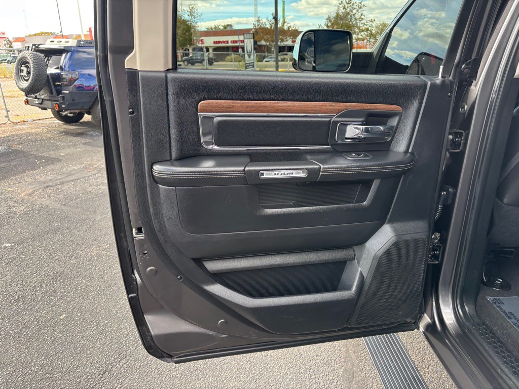 2015 RAM 2500 Image 18