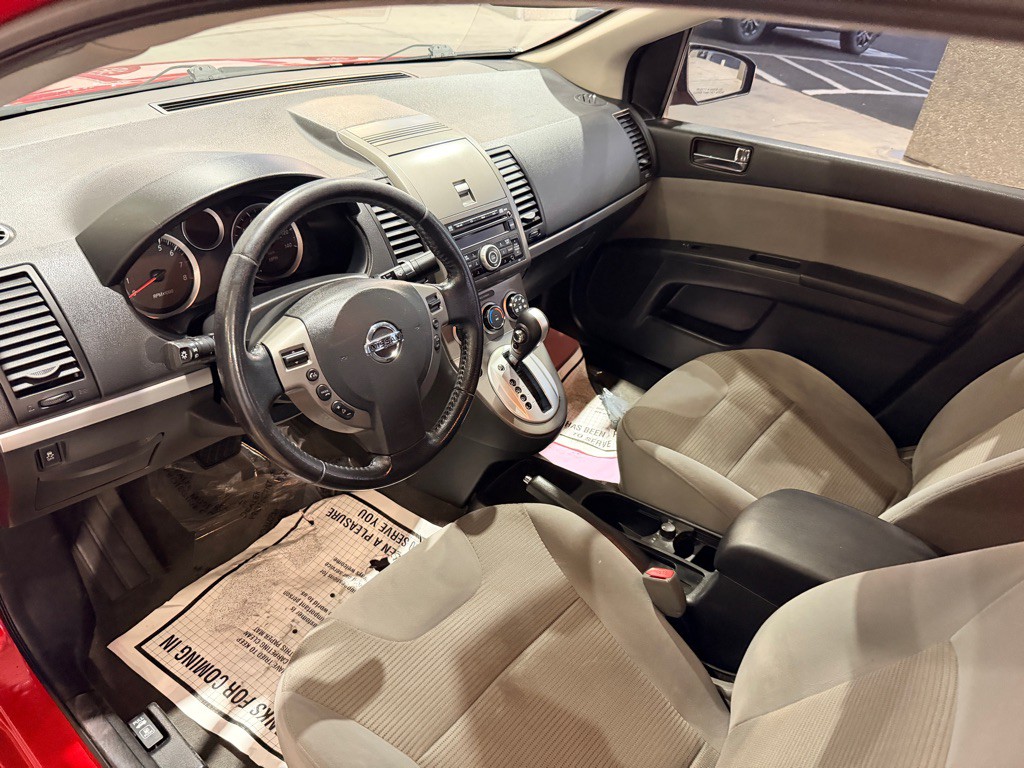 2012 Nissan Sentra Image 8