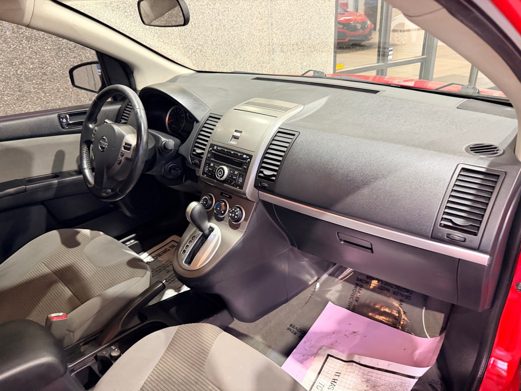 2012 Nissan Sentra Image 18