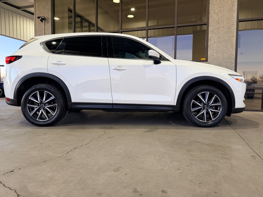 2017 Mazda CX-5 Image 37