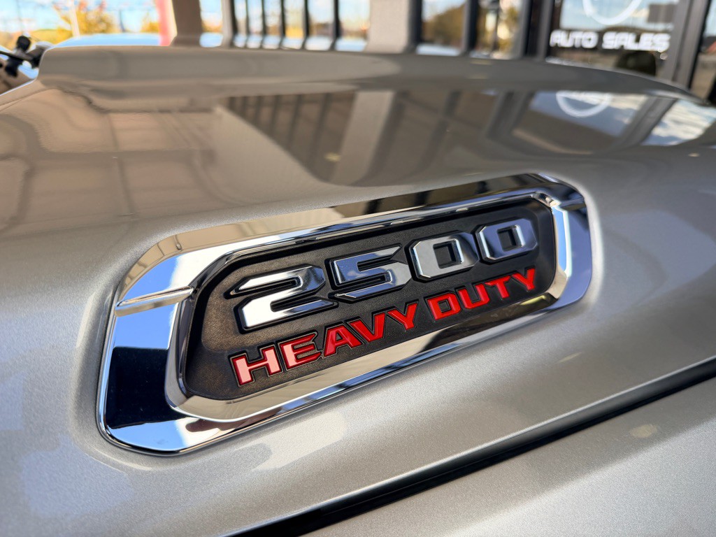2022 RAM 2500 Image 25