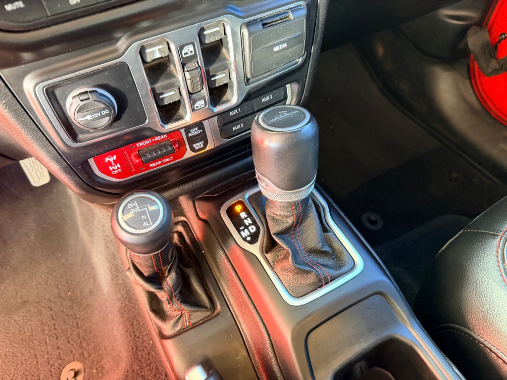 2020 Jeep Gladiator Image 15