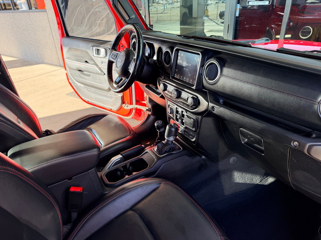 2020 Jeep Gladiator Image 21