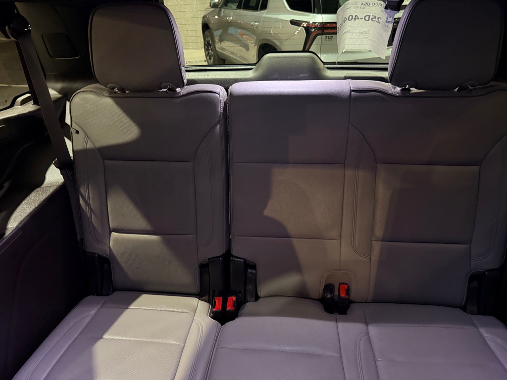 2023 GMC Yukon Image 22