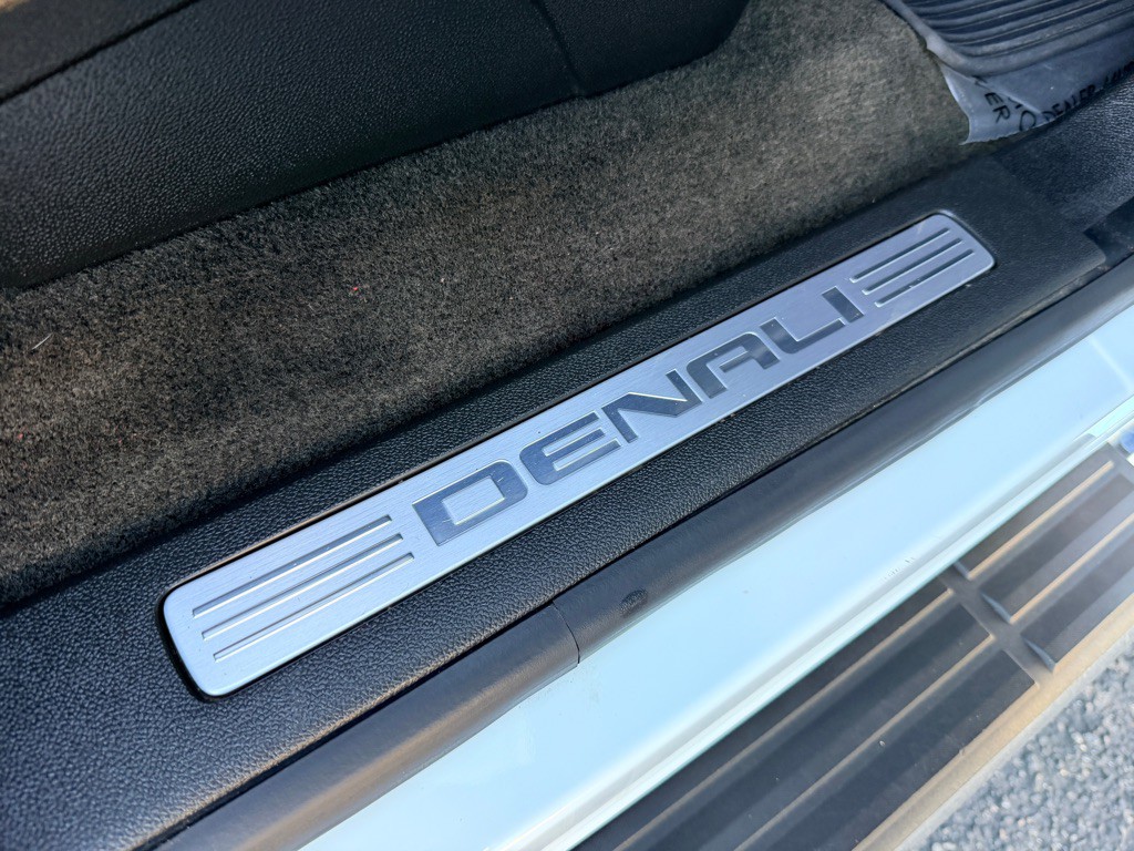 2013 GMC Sierra Image 21