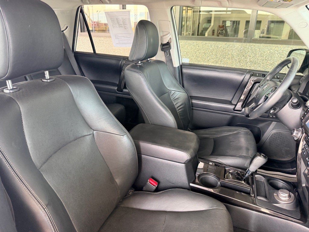 2019 Toyota 4Runner Image 24