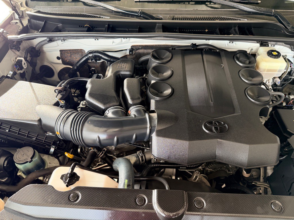 2019 Toyota 4Runner Image 26