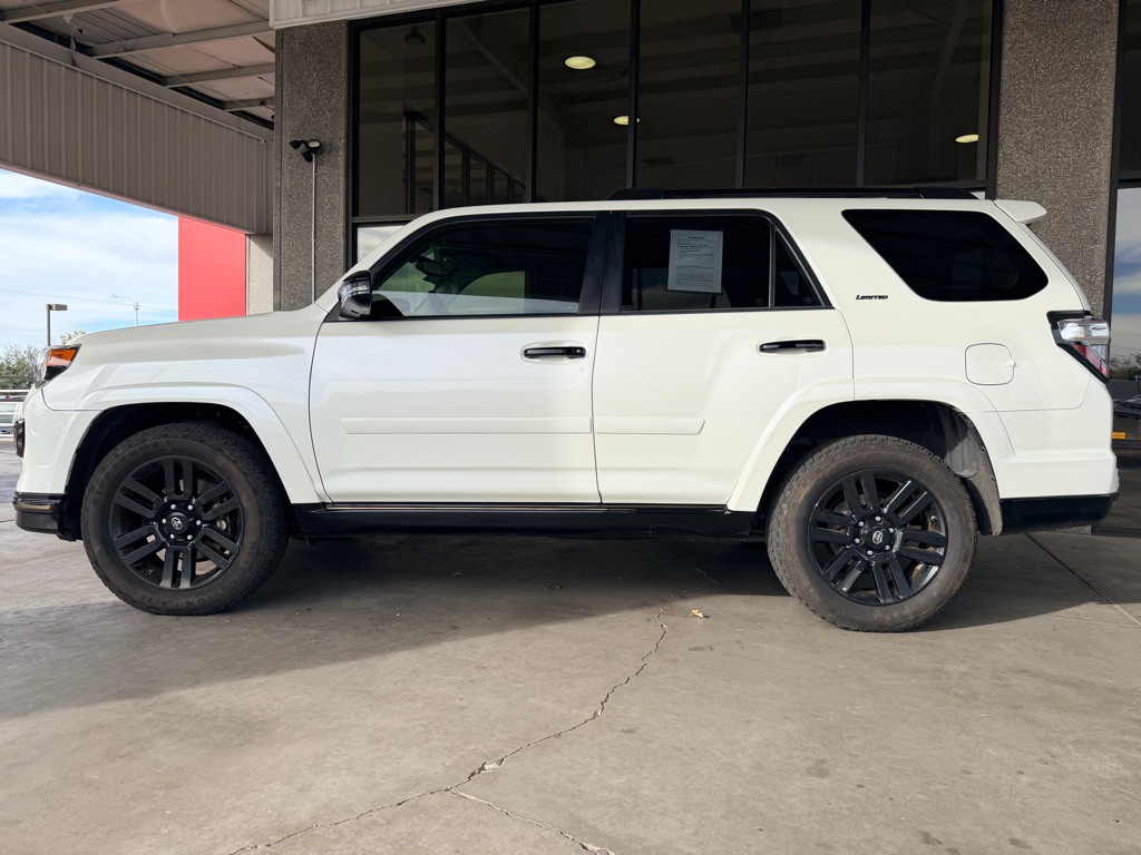 2019 Toyota 4Runner Image 33