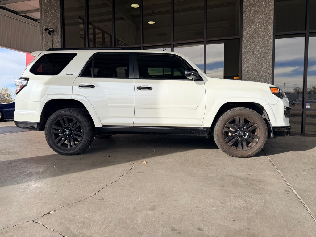 2019 Toyota 4Runner Image 42