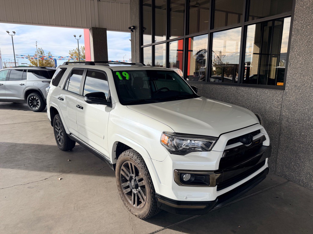 2019 Toyota 4Runner Image 43