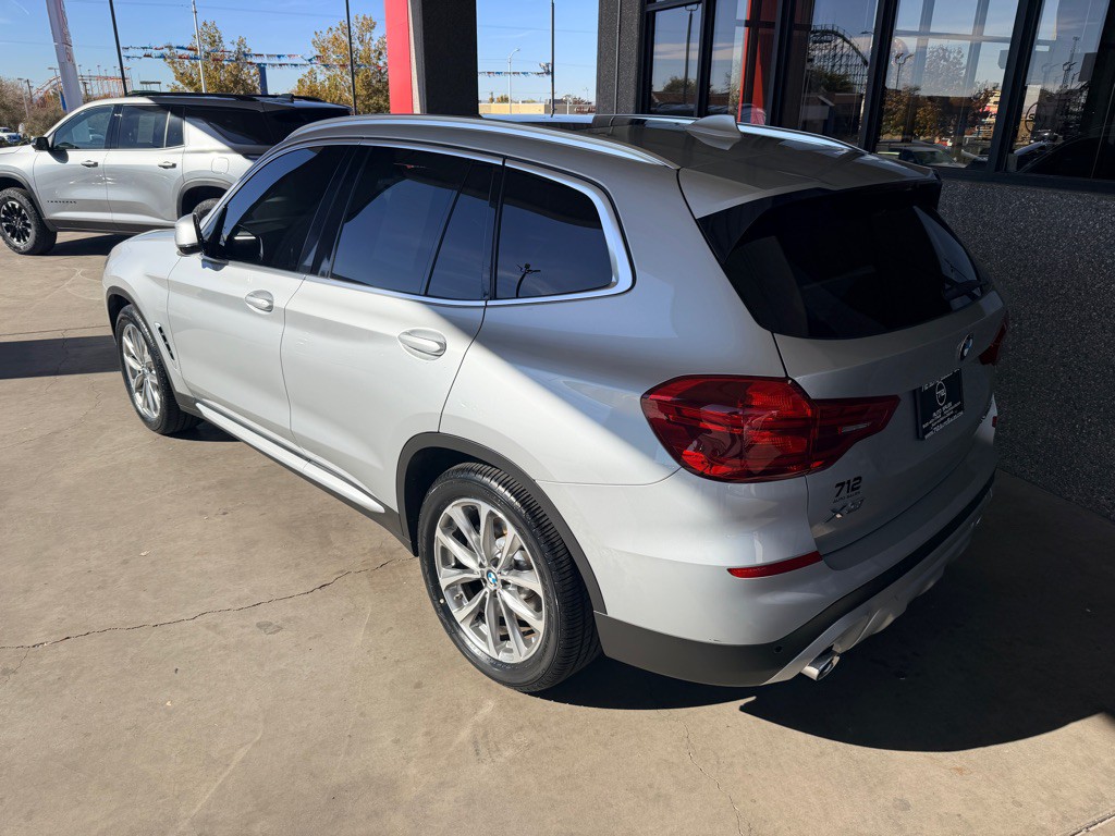 2019 BMW X3 Image 32