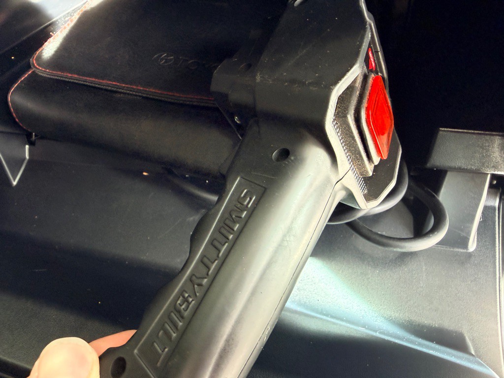 2020 Toyota Tacoma Image 24