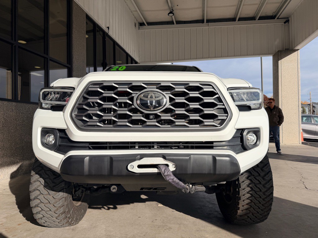 2020 Toyota Tacoma Image 28