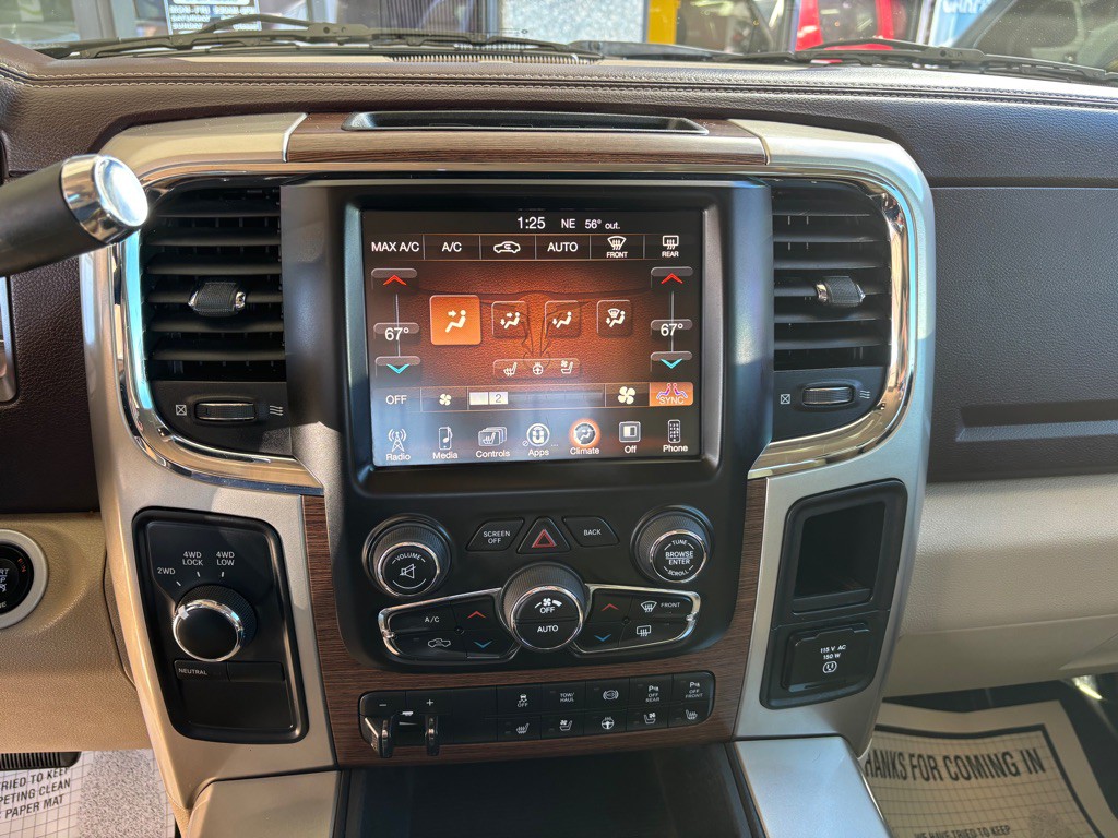 2016 RAM 2500 Image 10