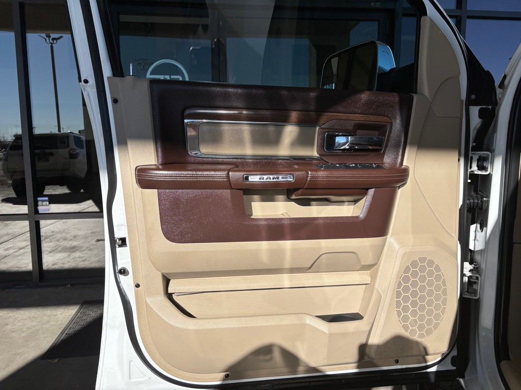 2016 RAM 2500 Image 16