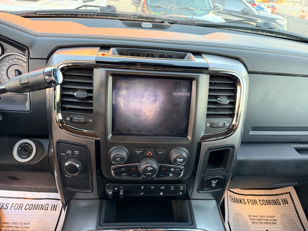 2018 RAM 3500 Image 12