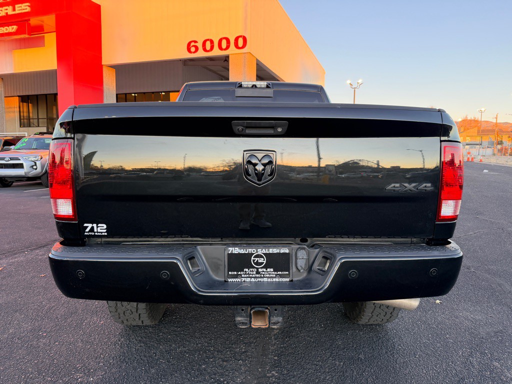 2018 RAM 3500 Image 35