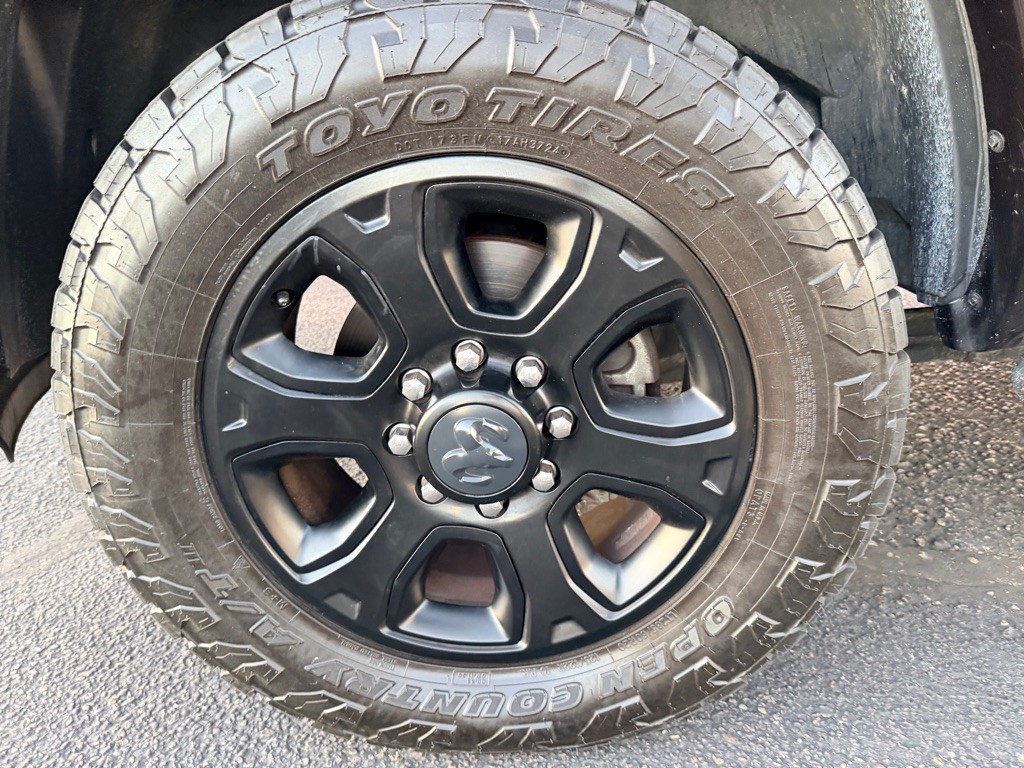 2018 RAM 3500 Image 44
