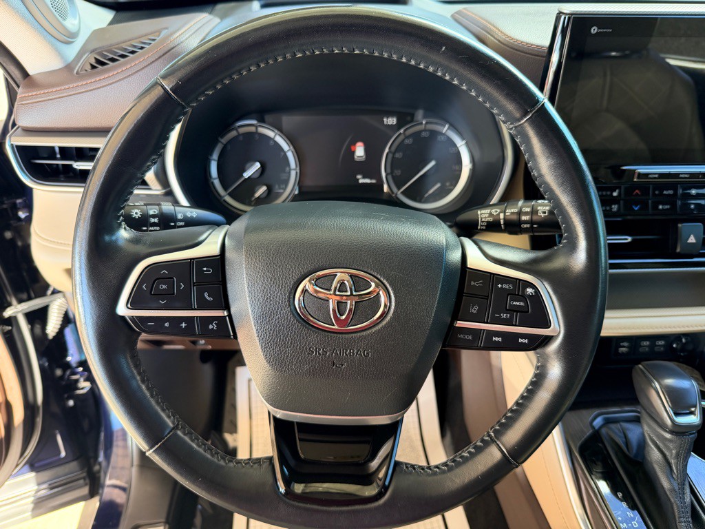 2022 Toyota Highlander Image 10
