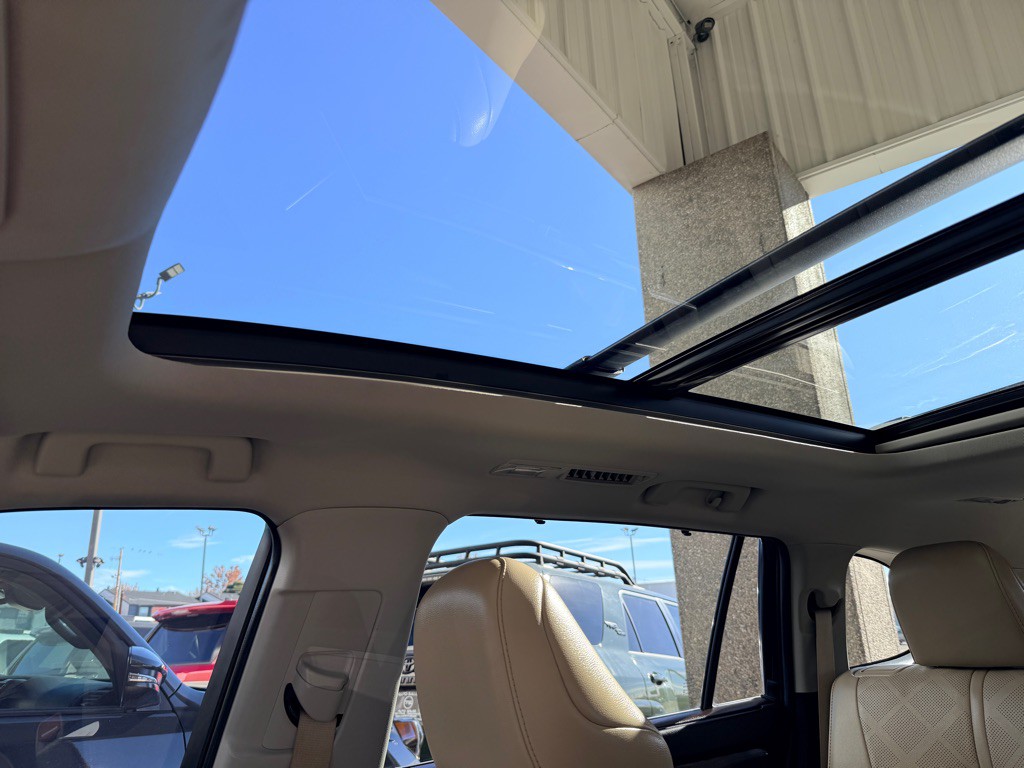 2022 Toyota Highlander Image 18