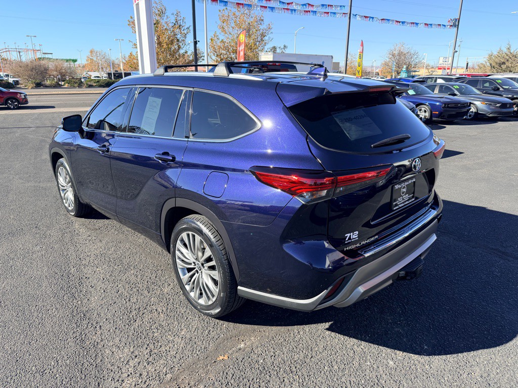 2022 Toyota Highlander Image 39