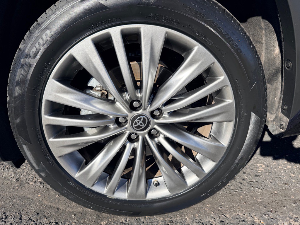 2022 Toyota Highlander Image 52