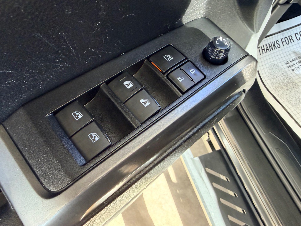 2019 Toyota Tacoma Image 5