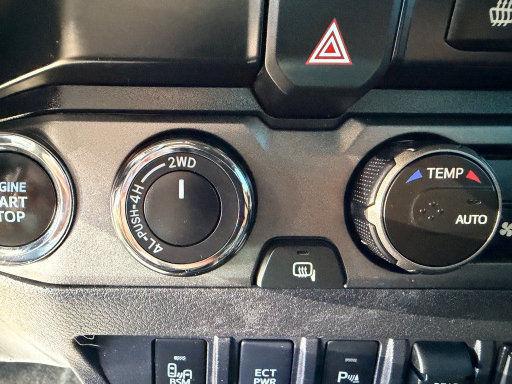 2019 Toyota Tacoma Image 13