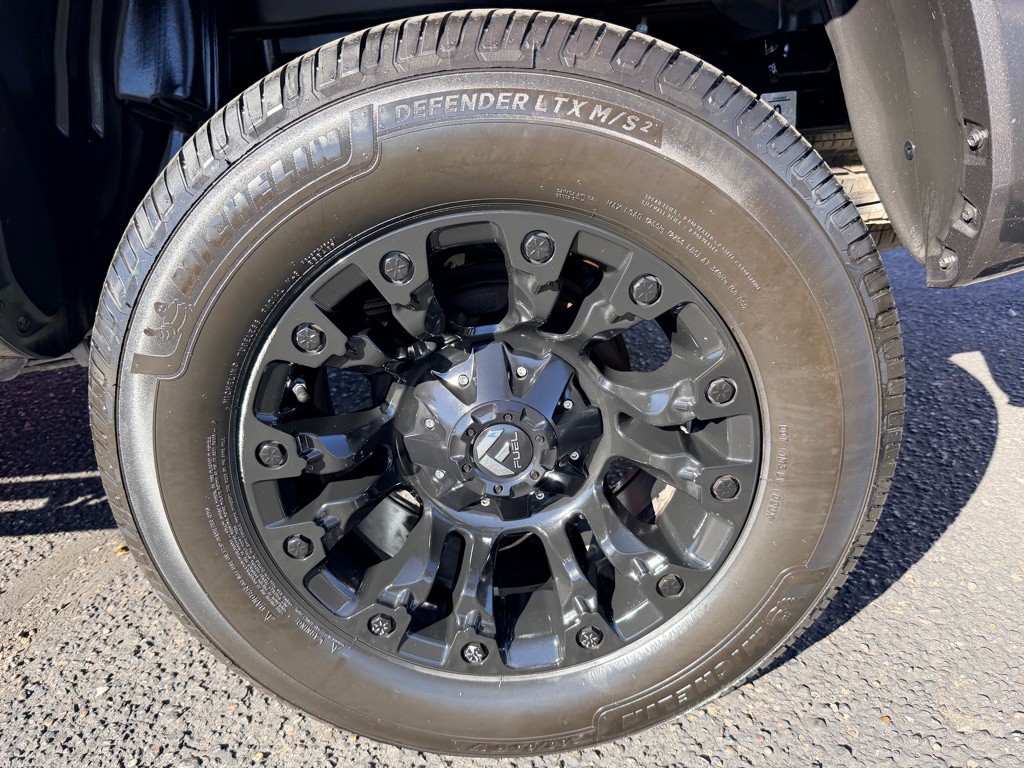 2019 Toyota Tacoma Image 45