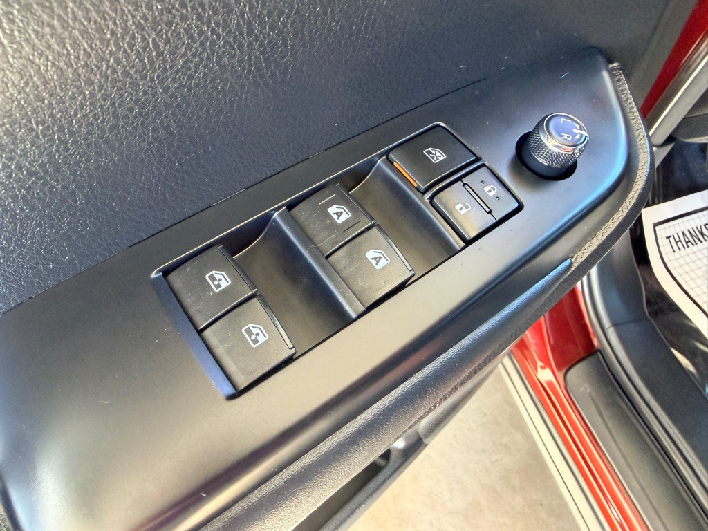 2015 Toyota Highlander Image 5