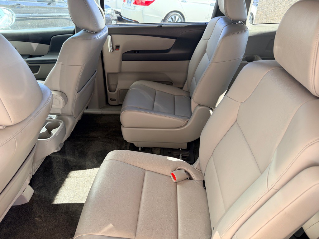 2017 Honda Odyssey Image 19