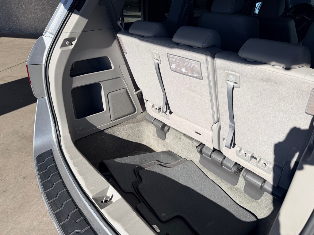 2017 Honda Odyssey Image 22