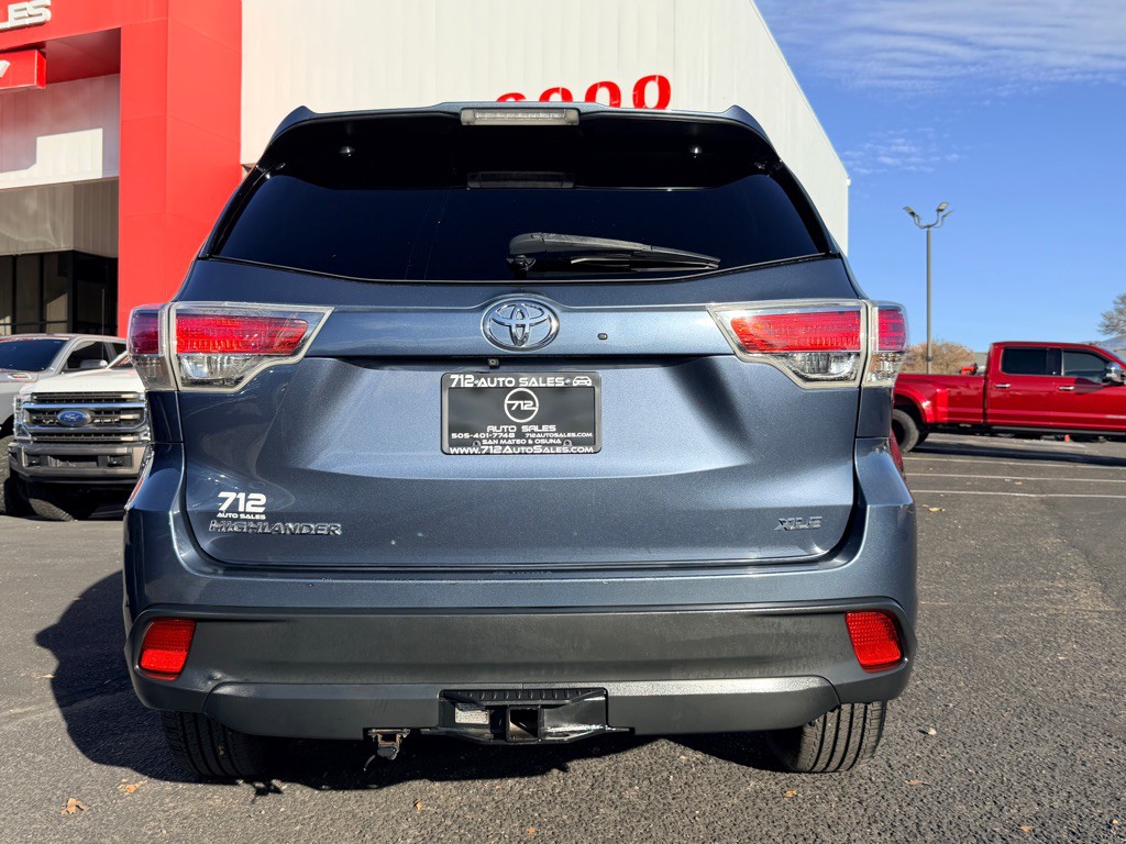 2014 Toyota Highlander Image 36
