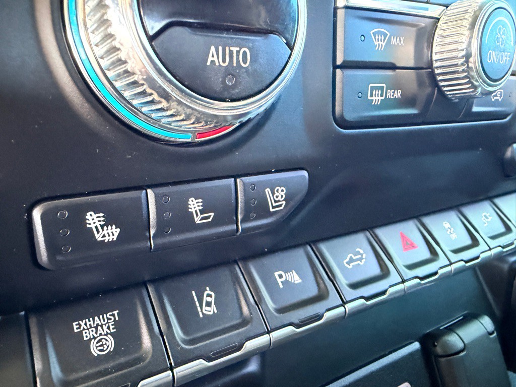 2020 GMC Sierra Image 16