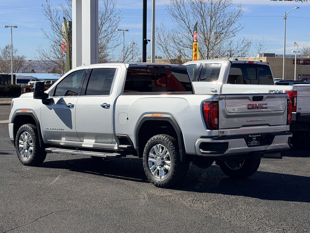 2020 GMC Sierra Image 32