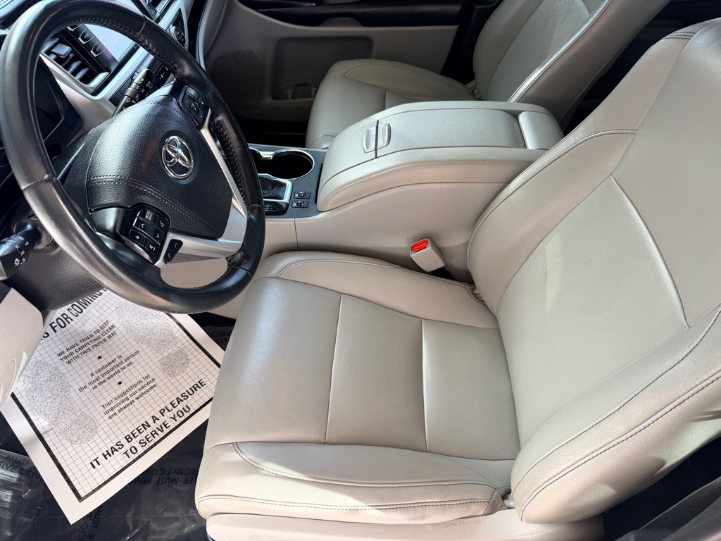 2019 Toyota Highlander Image 8