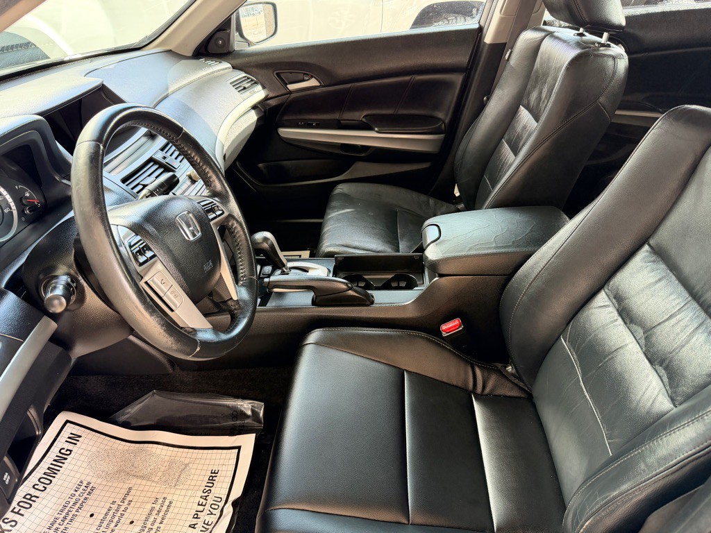 2010 Honda Accord Image 6