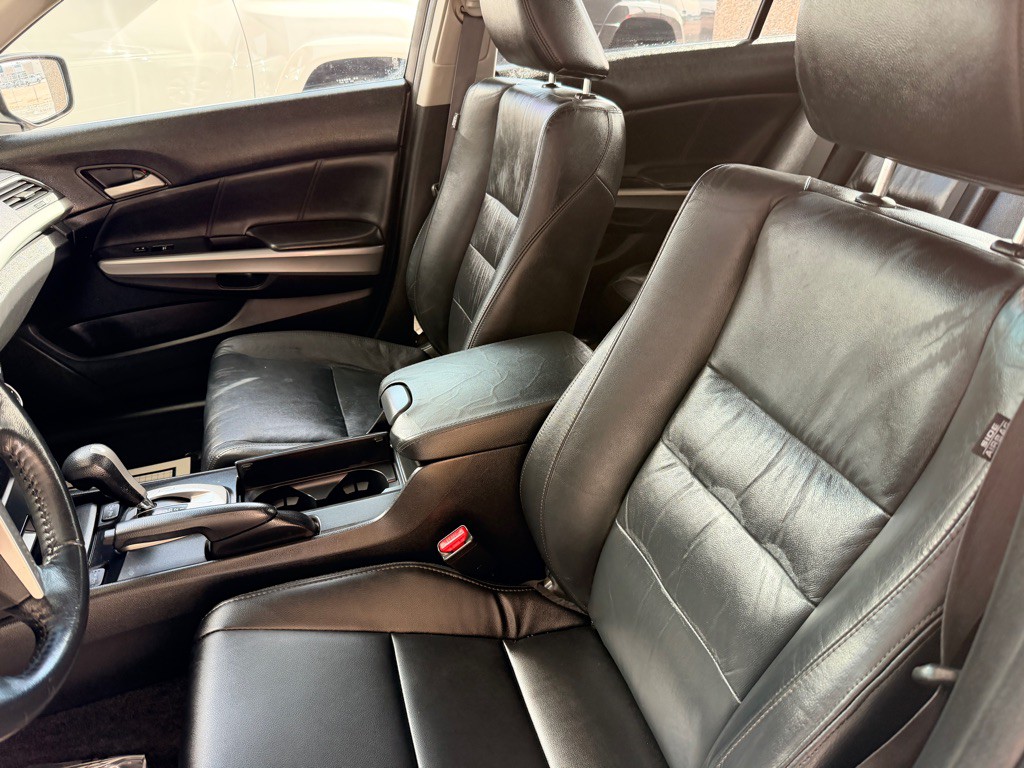 2010 Honda Accord Image 7