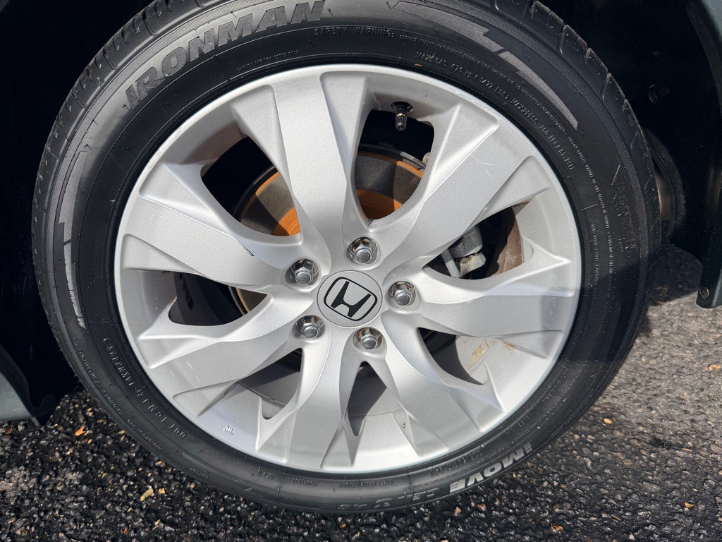 2010 Honda Accord Image 40