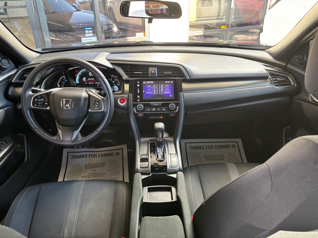 2018 Honda Civic Image 15