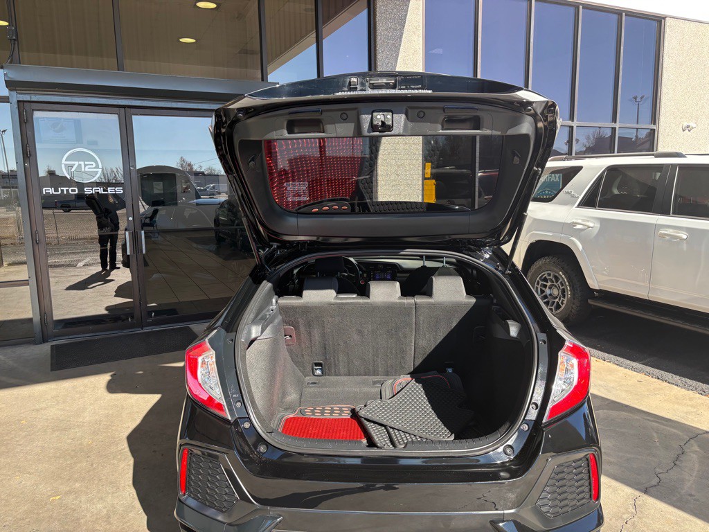 2018 Honda Civic Image 18