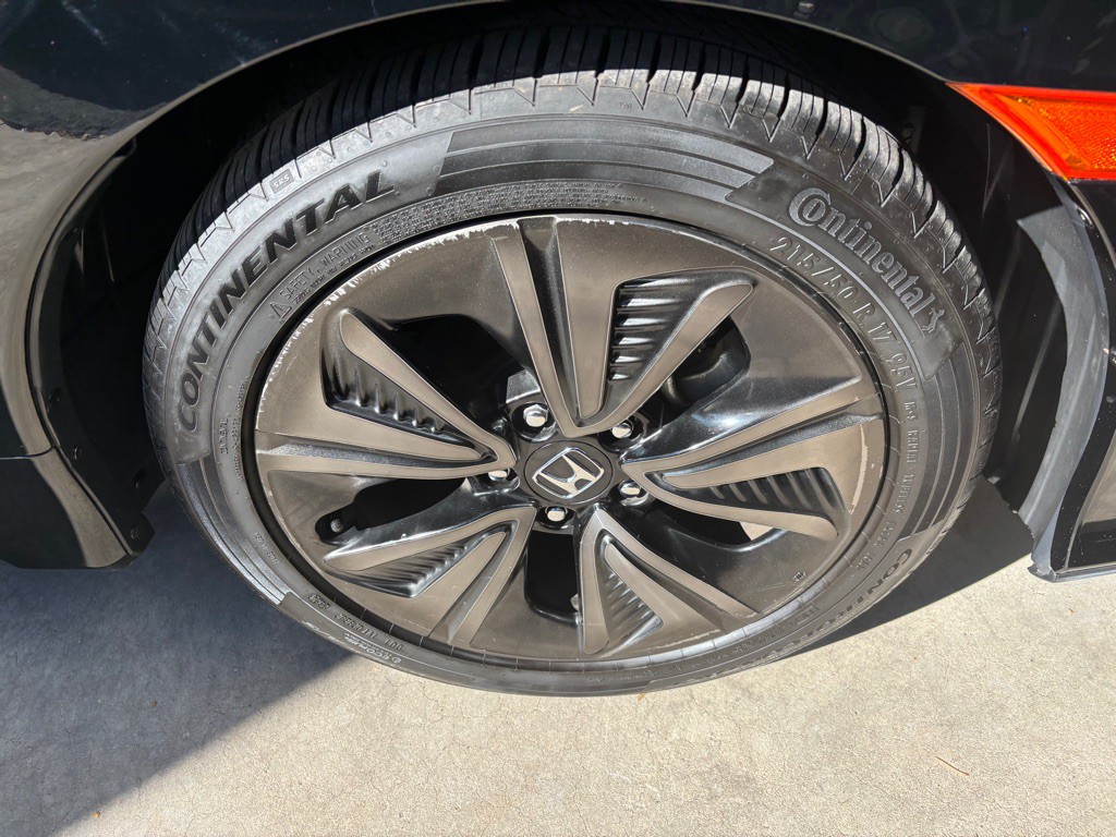 2018 Honda Civic Image 44