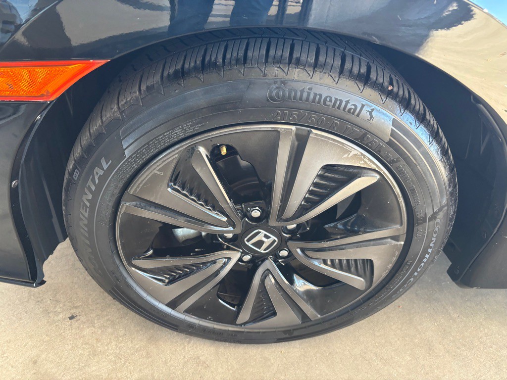 2018 Honda Civic Image 45