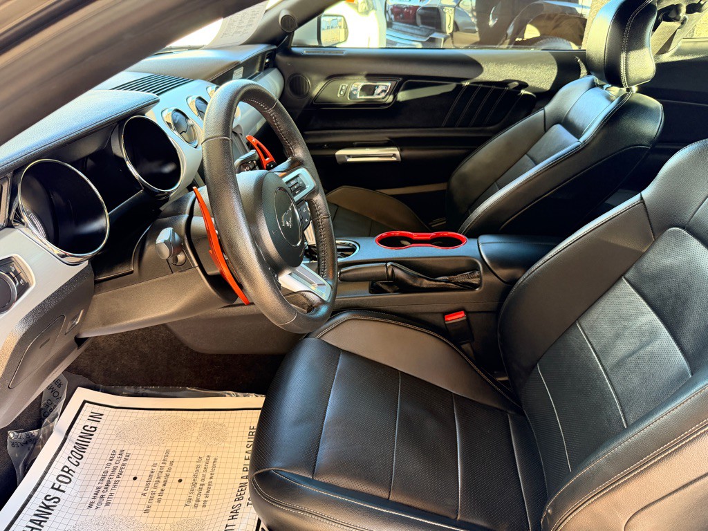 2015 Ford Mustang Image 6