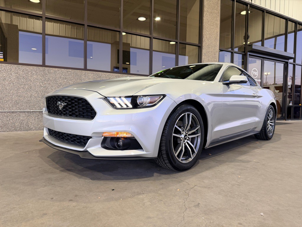 2015 Ford Mustang Image 29