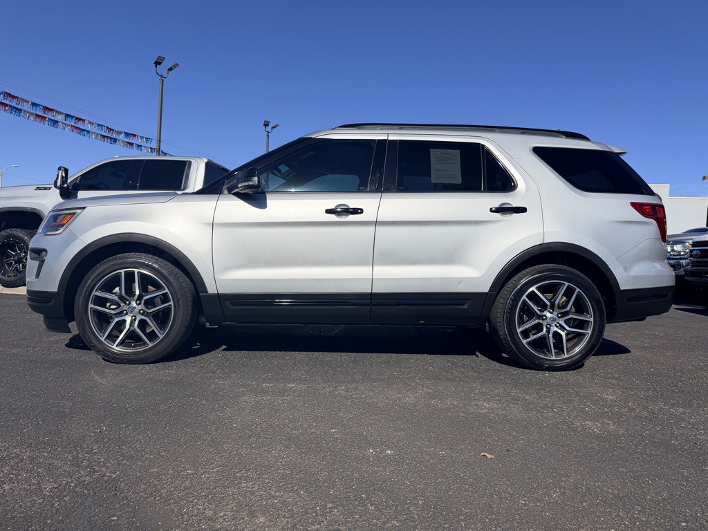 2018 Ford Explorer Image 33