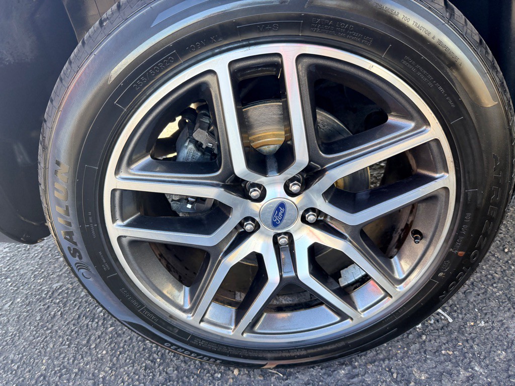 2018 Ford Explorer Image 48