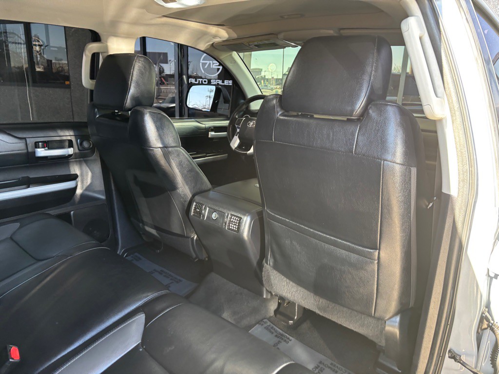 2020 Toyota Tundra Image 25