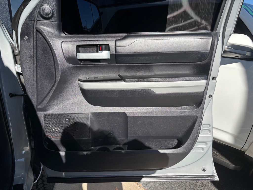 2020 Toyota Tundra Image 30