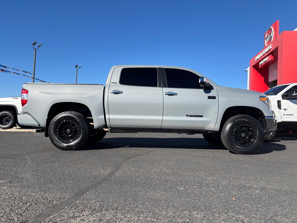 2020 Toyota Tundra Image 34